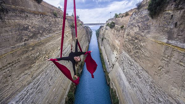1 Corinth Canal.jpg